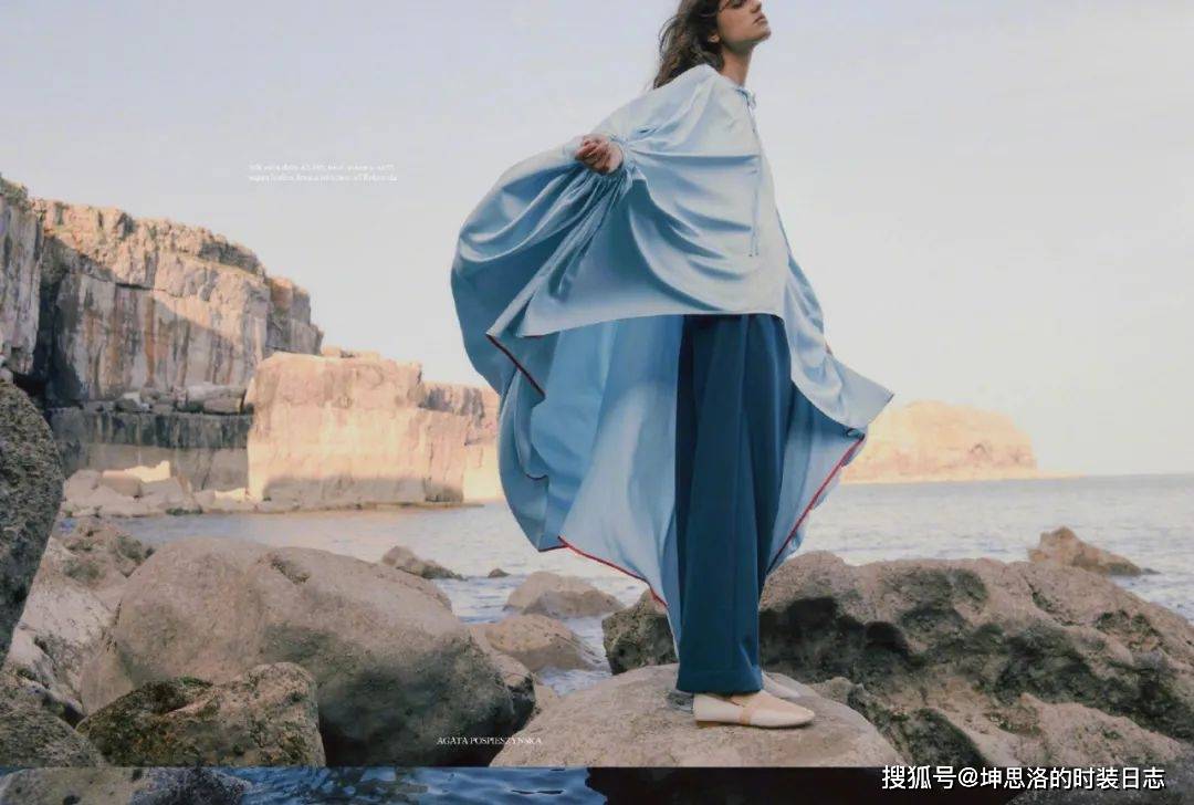 摄影 英国版时尚芭莎2021年十月刊时装大片合辑 浪漫秋日风景