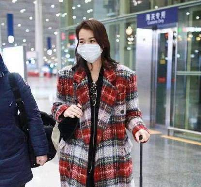 五十岁穿的格子衣服 e8ea661c67d241408d021eef2872908a.jpeg