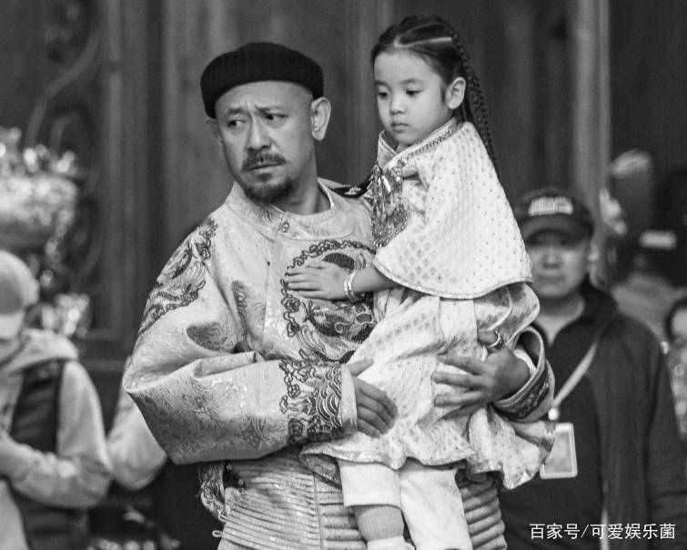 缘起|关晓彤新电影好排场，两大“影帝”当配角，法圈大众女神也来助阵