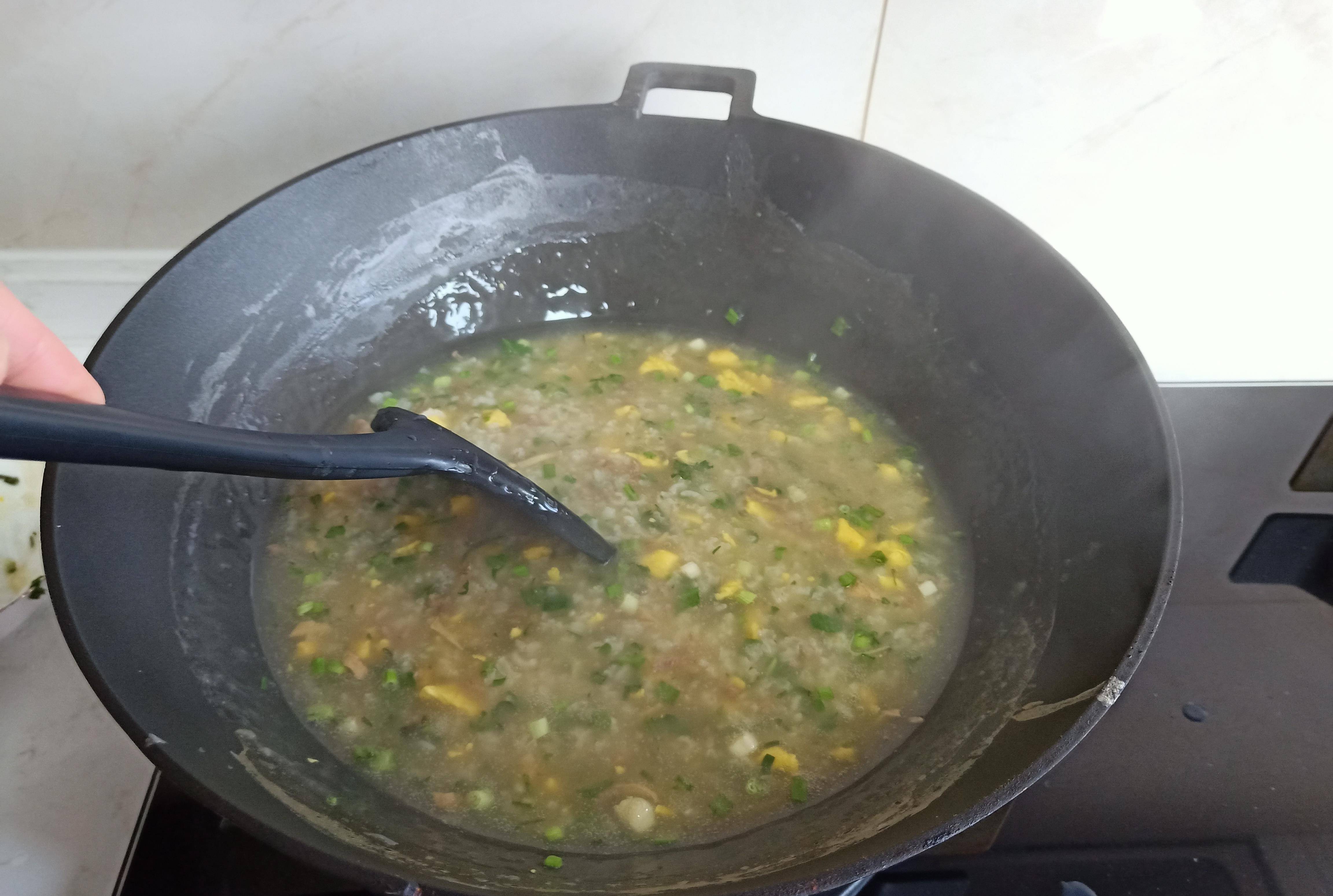 盒子|一家子的早餐走红,吃得舒服还不贵,网友:好好吃饭,高级的生活