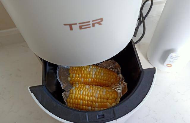 新世界|夏天如何优雅地做一桌早餐?发朋友圈,网友大嚷:打开新世界