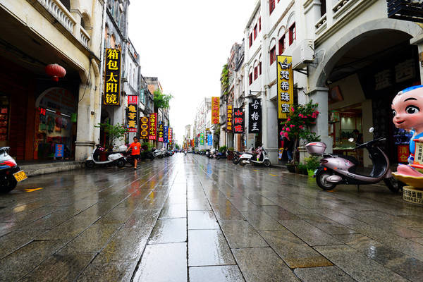 北海老街，一半欧洲一半中国，是一条有故事的街