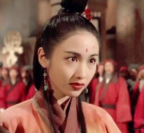 贾静雯|陈钰琪后又一“倚天”开拍，魔教教主终于有续集，赵敏获好评了！