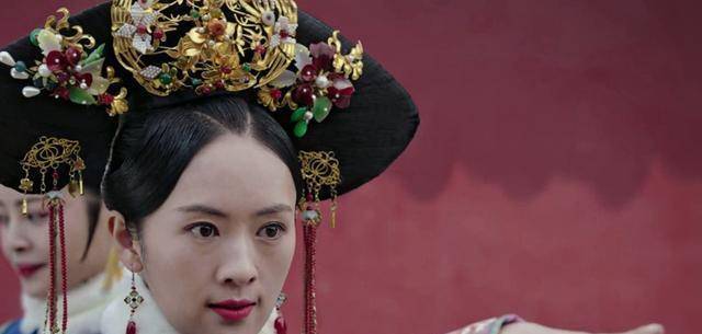 形象 《如懿传》嫔妃的头饰,如懿活泼,皇后内敛,只有她藏得最深