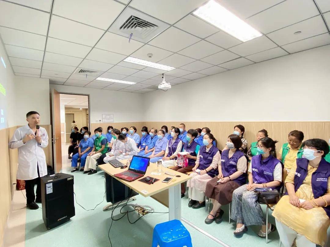 10月7日，在中国生命关怀协会志愿者工作委员会、北京生前预嘱推广协会，