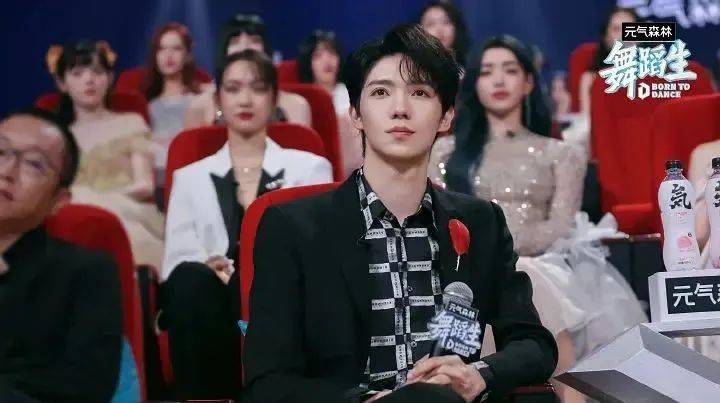 舞台|新旧综艺大混战，高口碑“寥寥无几”？