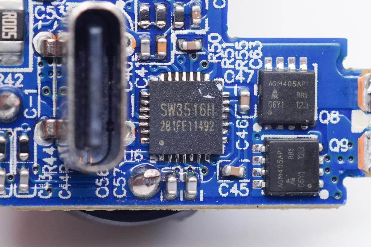 功率|内置镓未来G1N65R240PB氮化镓功率器件，绿巨能65W 2C1A氮化镓快充充电器拆解