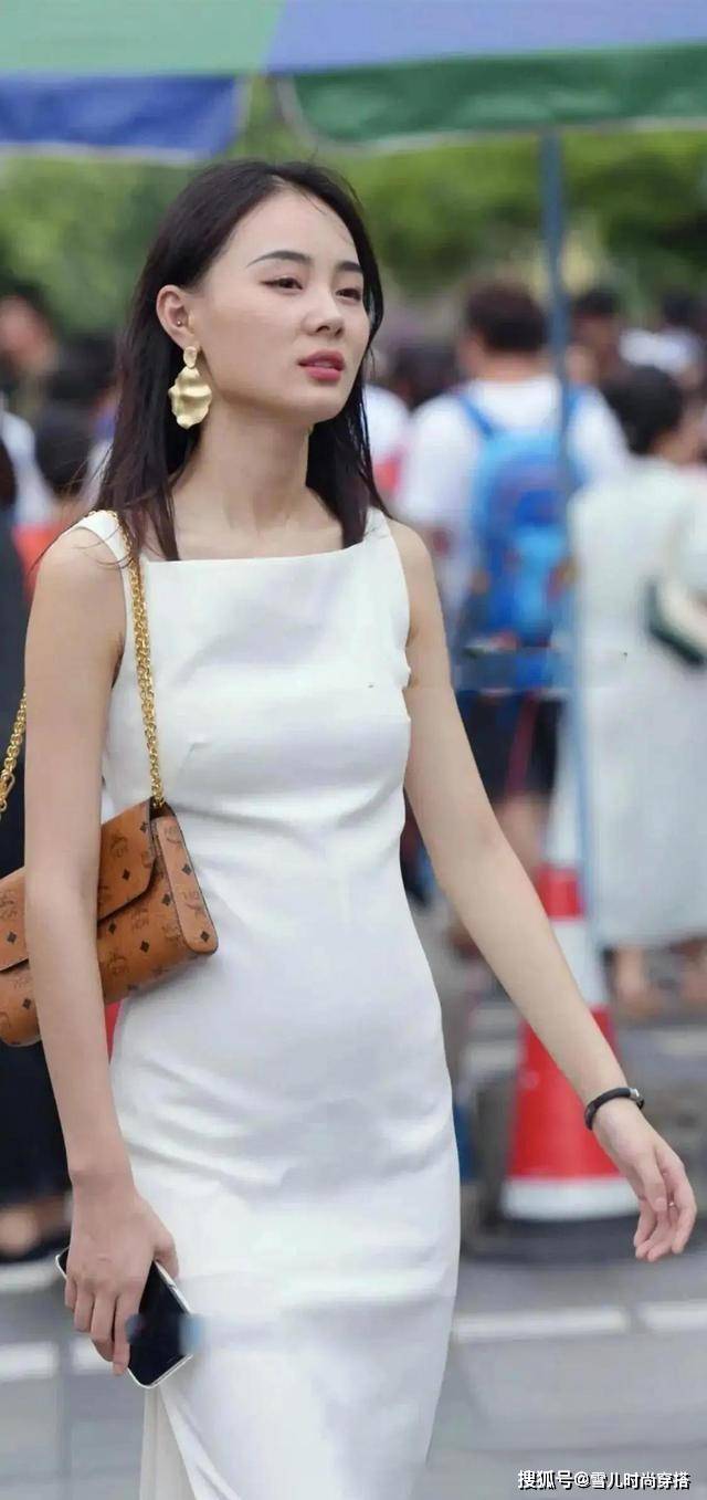 苗条身材 “膀大腰圆”不是问题，有鲨鱼裤做修饰，苗条身材也能拥有