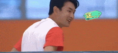 青春|门面粉丝互撕，设定、周边又陷抄袭？杨洋、范丞丞粉丝又互撕