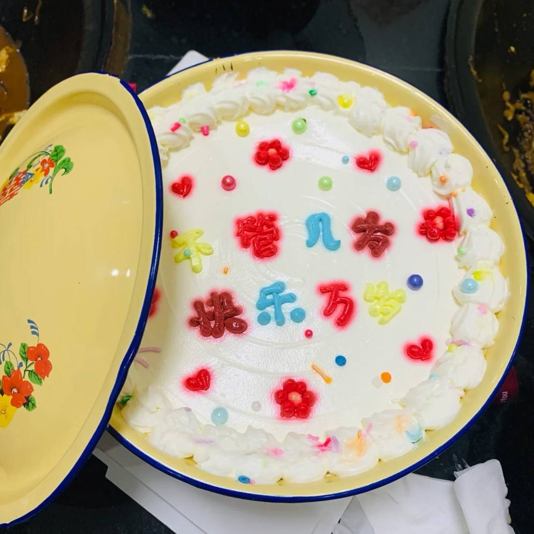 时代|被土味包装耽误的零食,颜值与味道,都让人“印象深刻”