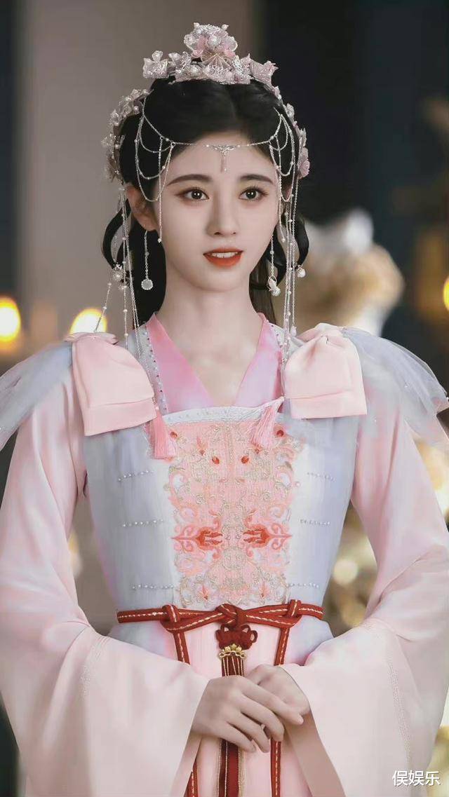 鞠婧祎 鞠婧祎“花里胡哨”的新剧造型，能否打破古装“敷衍造型”的窘境