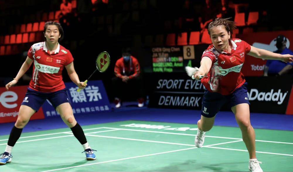 怎样才能进入国家羽毛球队 8f31c89f18a04d77a188a2a2eb811212.jpeg