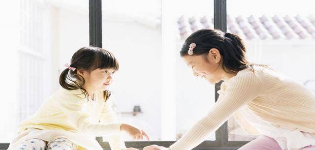 家长|家有几个娃，应该怎么养？学会几个小技巧，几娃”变“几宝