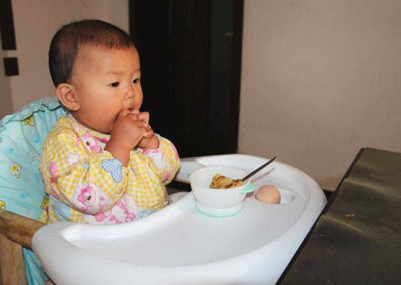 蔡蔡|6岁男孩脾胃虚弱，知道孩子吃啥早餐后，医生无奈：没一样有营养