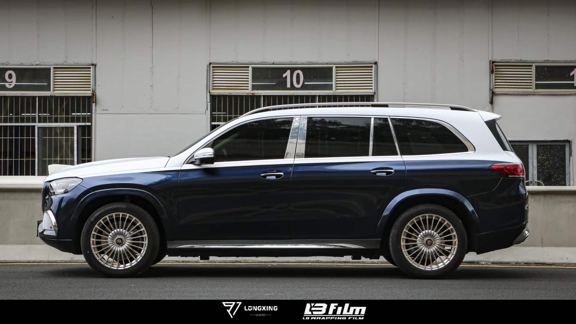 奔驰迈巴赫全车lb改色膜超亮金属蓝莓 高亮白_搜狐汽车_搜狐网