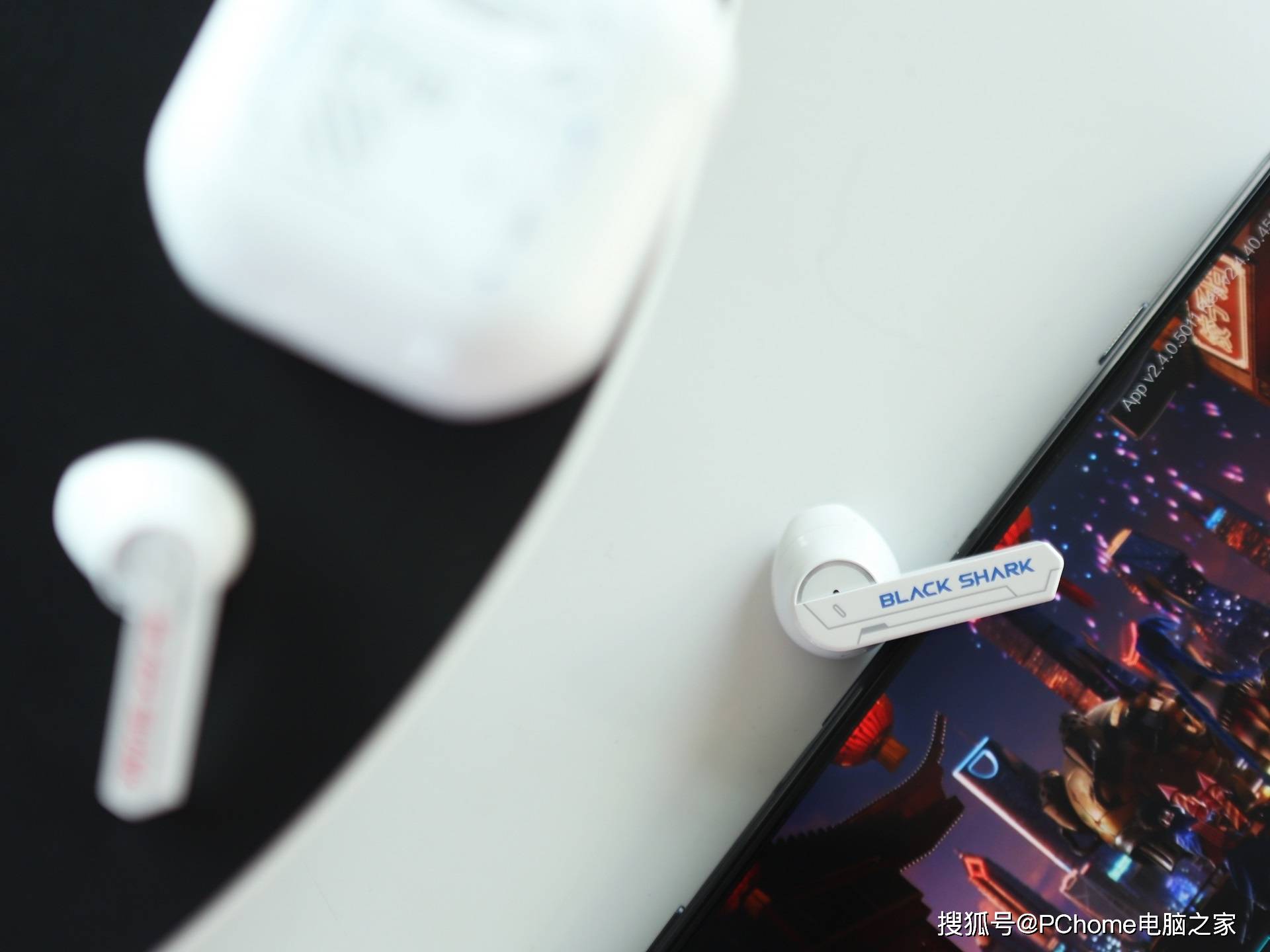 黑鲨凤鸣真无线蓝牙耳机体验 超低延迟确认敌人方位更快速