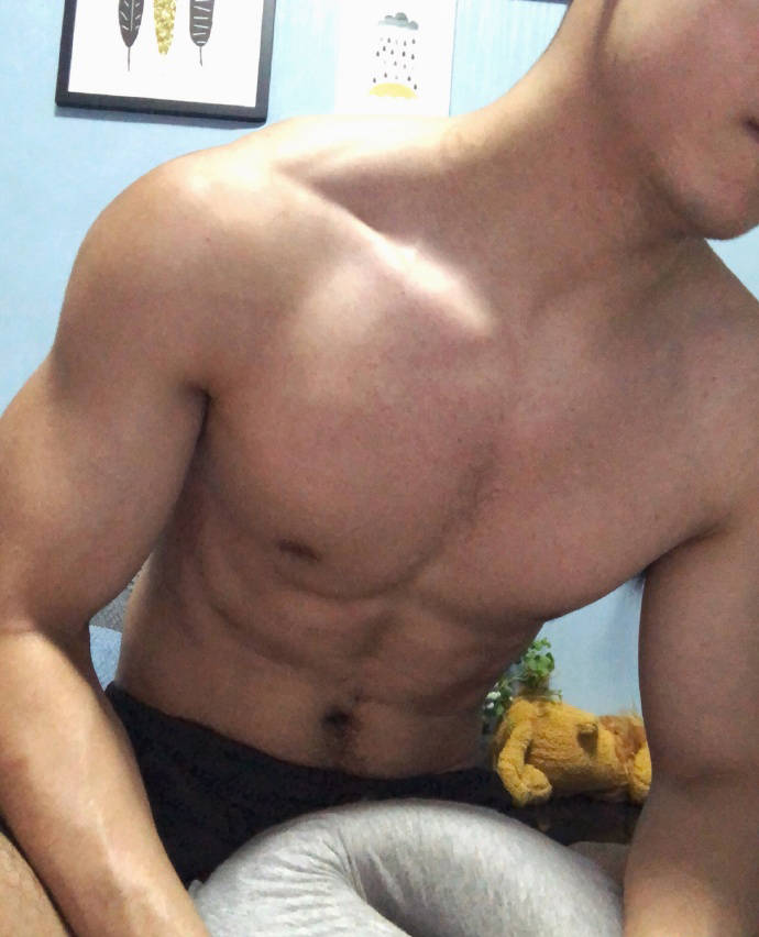 愛健身的時尚達人，一年有300天都在健身房，雕刻出漂亮公狗腰！ 健身減肥達人 第7张