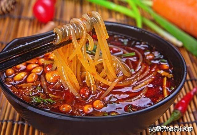 因为|不吃早餐就等于在增肥，3分钟做一份早餐炸酱面，省时美味又方便