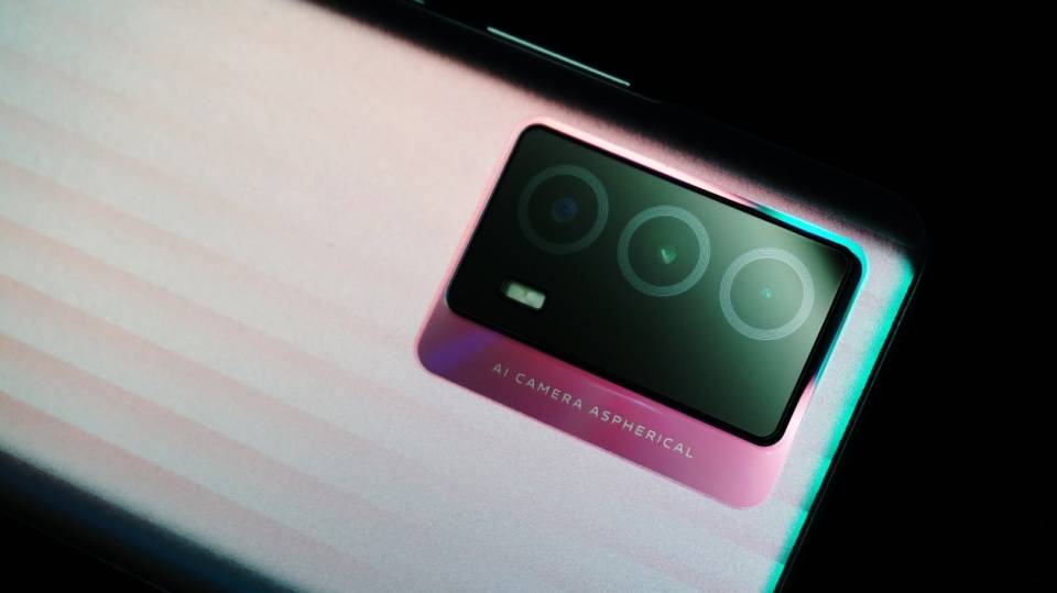 层层越级——这就是1899元起的iQOO Z5给我的体验