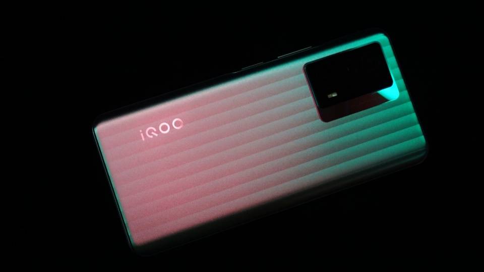 层层越级——这就是1899元起的iQOO Z5给我的体验