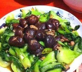 油菜炒香菇怎么吃 26926deb9bfb438ca24753914d86893e.jpeg