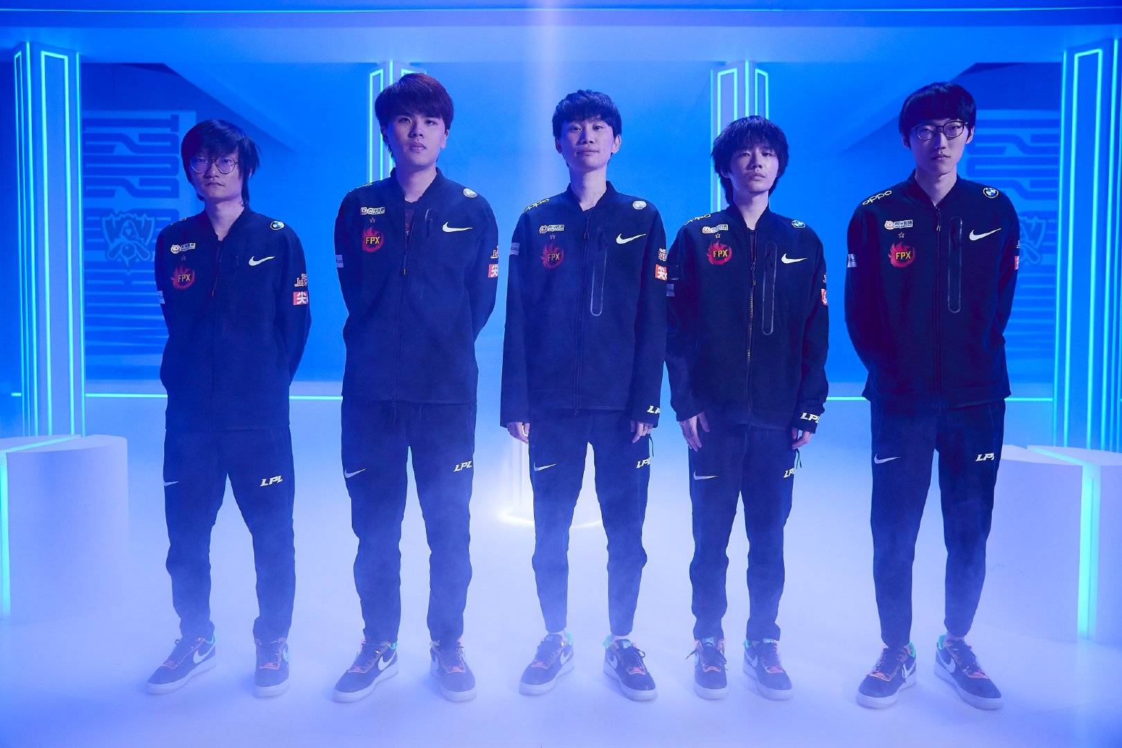 fpx上演we悲剧四连败出局!金贡破防:今年可能是他们最后一年了