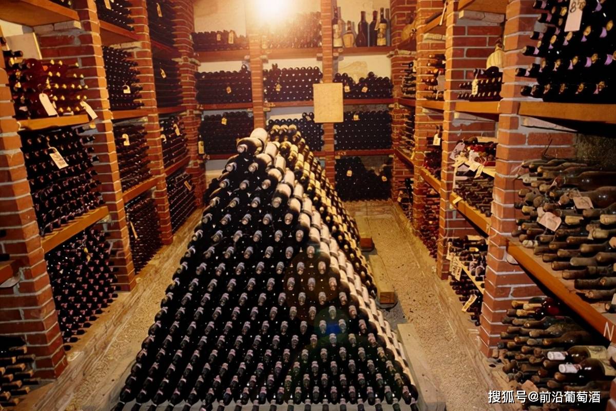 涨幅|初识葡萄酒拍卖,天价葡萄酒拍卖会,葡萄酒收藏宜多样性