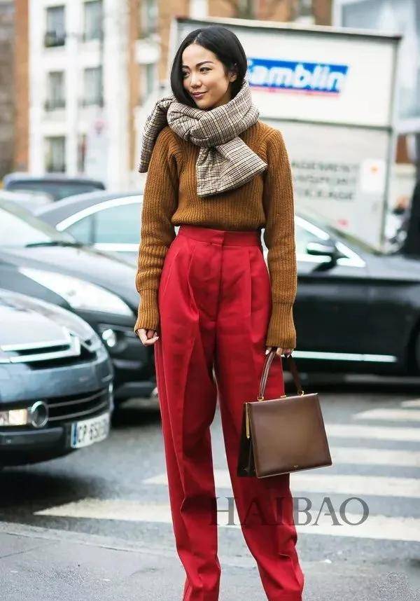 奶油色 穿衣搭配也需要颜色的氛围感，高雅的大地色正当时，赶紧穿起来！