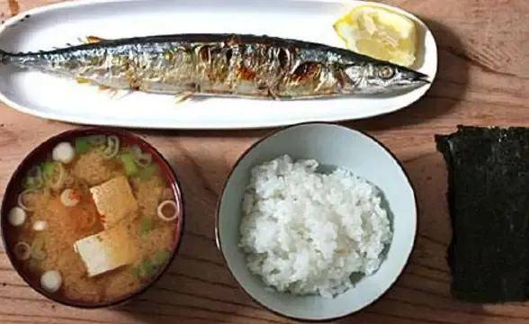 午餐|为啥日本街头没有“专门”的早餐店？专家所言一语中的，有道理