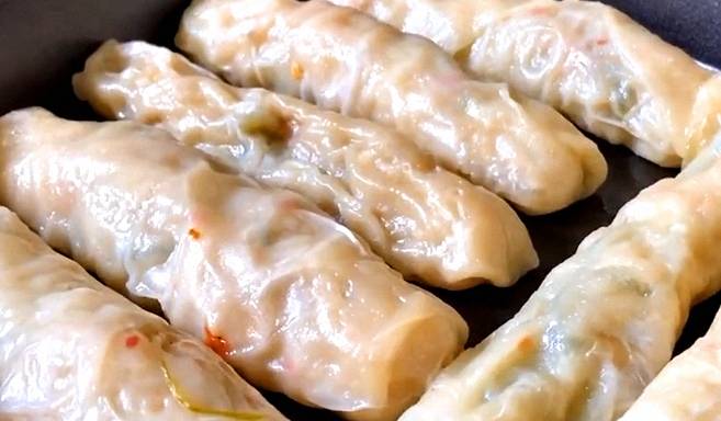 做法|秋天，早餐多吃它，皮薄馅大，解馋顶饱，比包子馅饼好吃，太香了