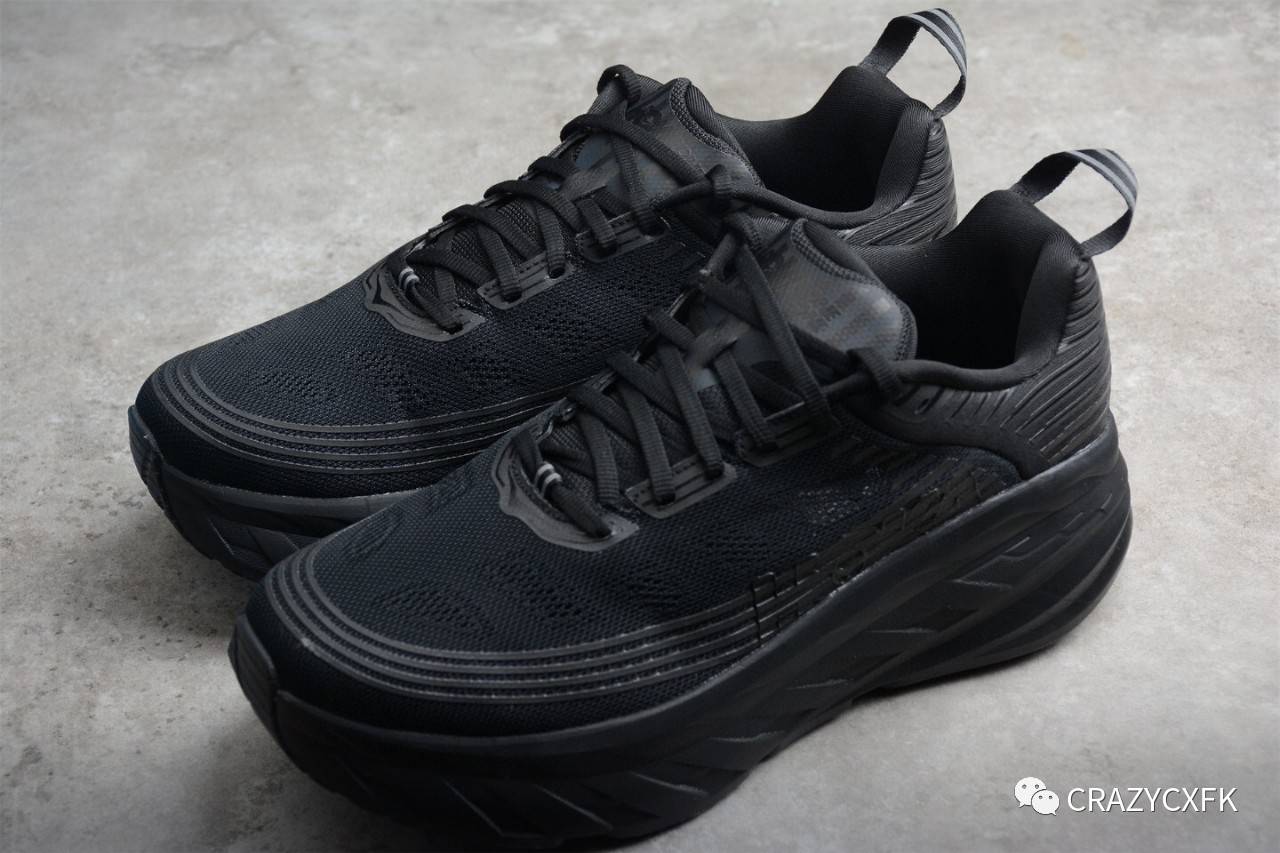 莱卡 黑武士 HOKA ONE ONE Bondi 6 黑魂机能缓震新兴跑鞋