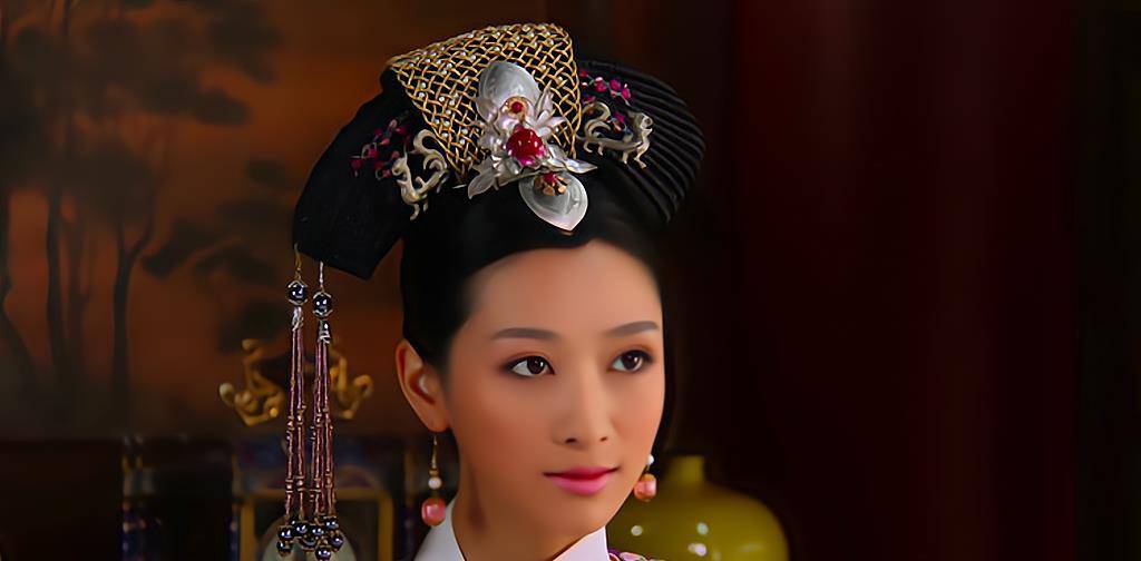 冰上|《甄嬛传》：安陵容再次得宠，跳的并非是冰嬉，而是纯元的惊鸿舞