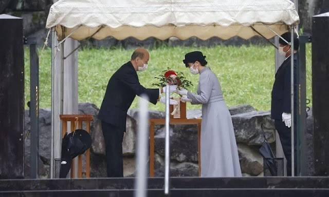 公主 日本真子公主的衣品不敢恭维！穿鹅黄色又矮又胖，斜刘海显老十岁