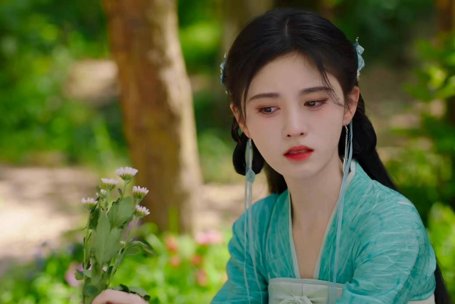 美貌|《嘉南传》首播：鞠婧祎8集12套造型，充分发挥美貌第一人