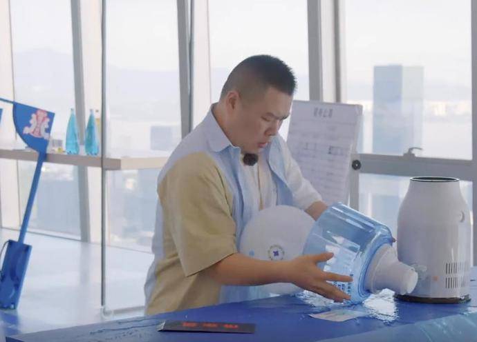 因为|干最累的活，挨最多的骂，德云社团综第九期，岳云鹏出力却不讨好