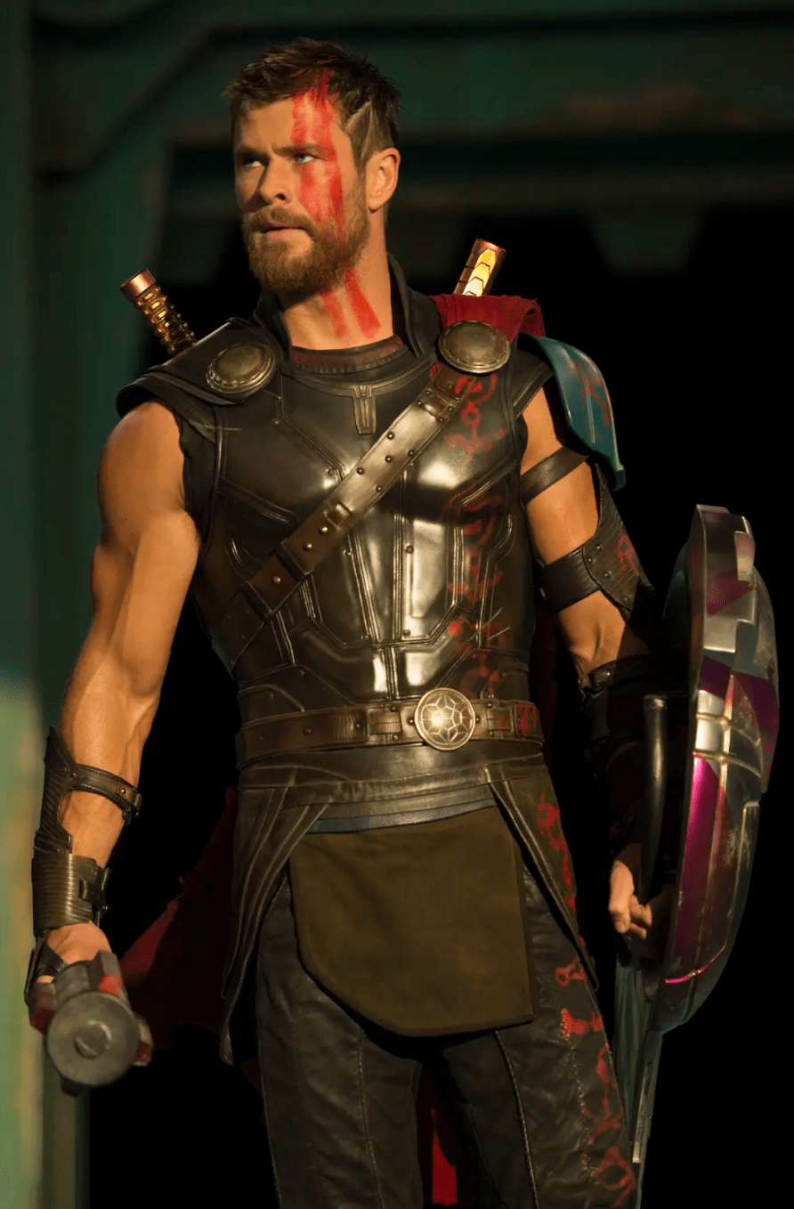 全球|38岁锤哥荷尔蒙爆棚，肌肉线条惹人羡慕，有人要给他建40米雕像