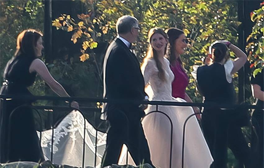 梦境中的遗憾,解析梦见自己举行婚礼却不见新郎的深层含义 梦境中的遗憾,解析梦见自己举行婚礼却不见新郎的深层含义