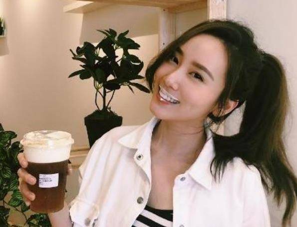 知名女星凌晨突发车祸 可怜年仅29岁 圈内人人发文惋惜 江倩龄