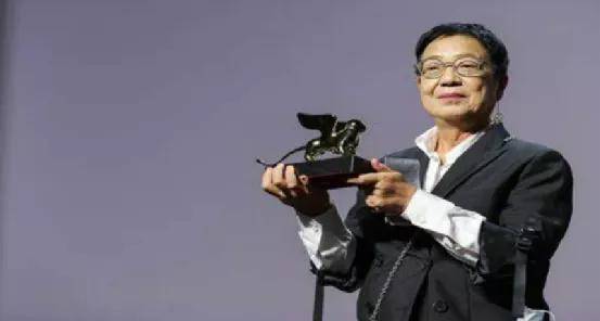 武侠片|许鞍华｜一位不沉迷物欲的真导演