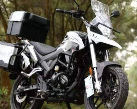 跑摩排行榜_停在车库价值近4万的跑摩小偷网上卖疯了