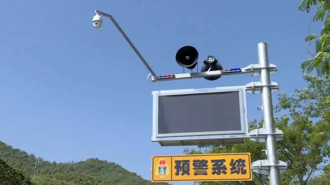 原创高速又添新设备这次不是违章摄像头网友这个可以有