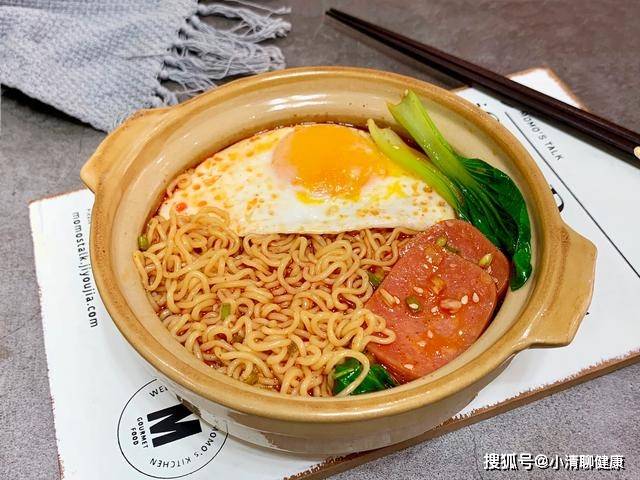 减肥不能吃的泡面 6580e350eb1b46f0a23b274930ec7d61.jpeg