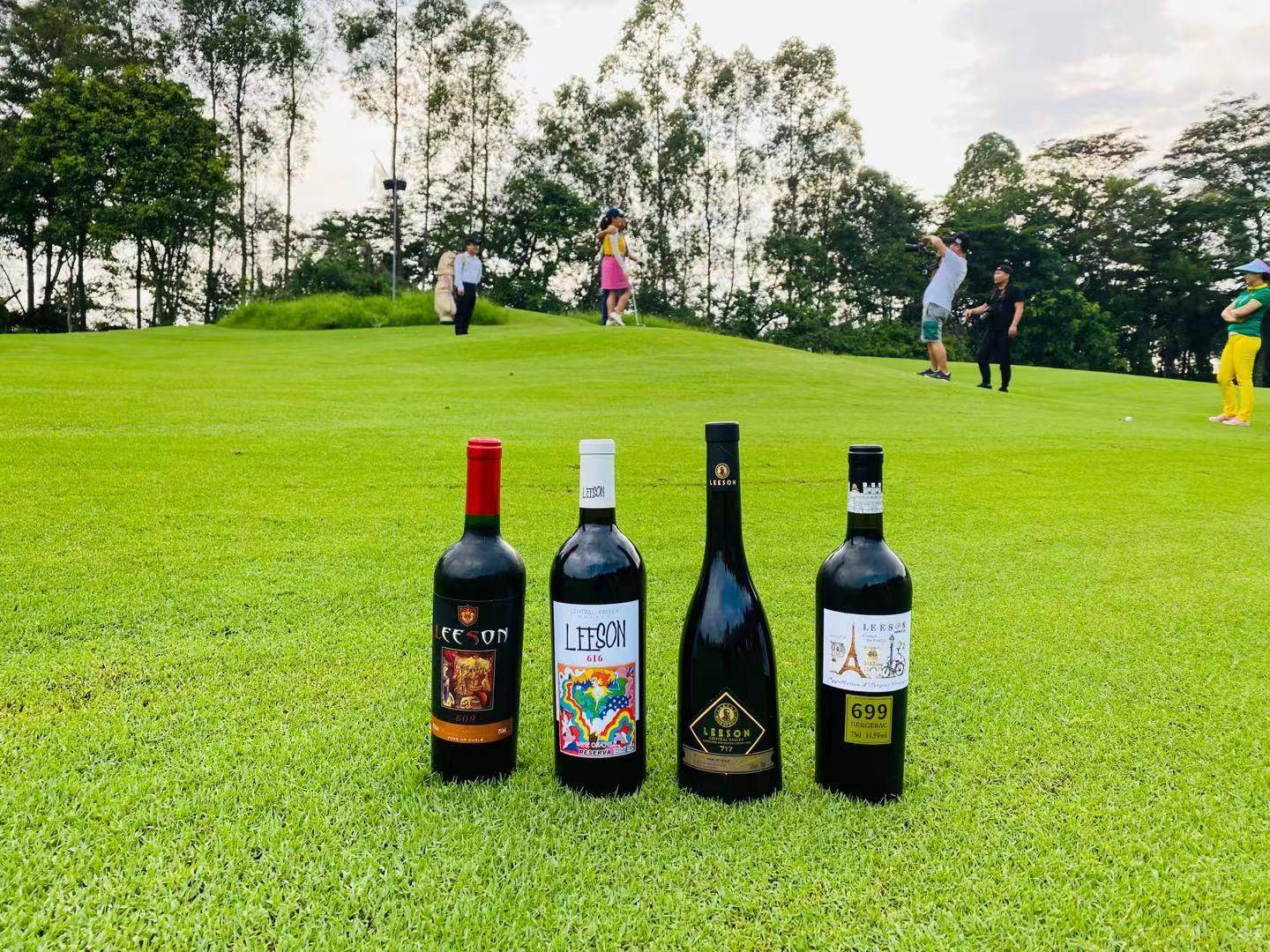 因为|红酒又涩又苦，为什么都还抢着喝？