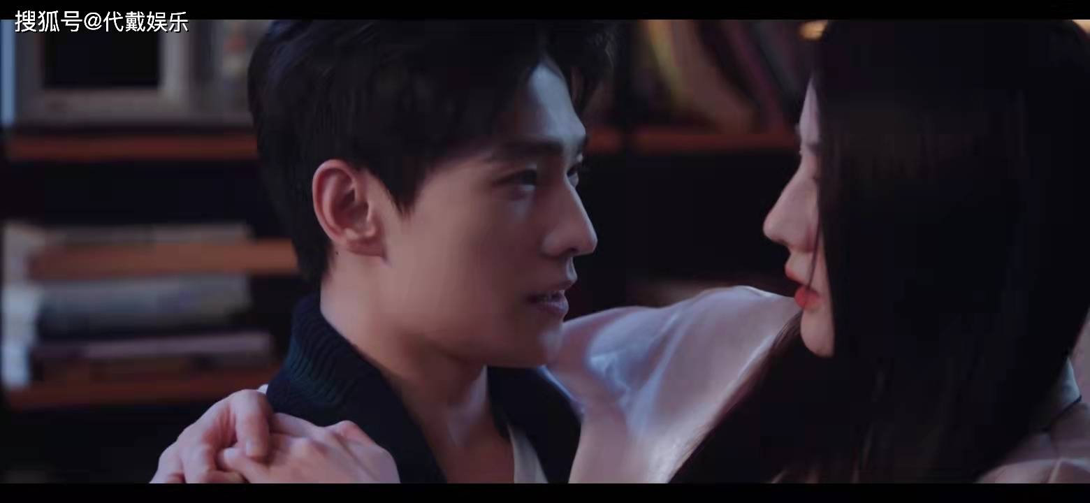 杨洋更|还有比杨洋更帅的人吗?《你说我的荣耀》值得二刷。