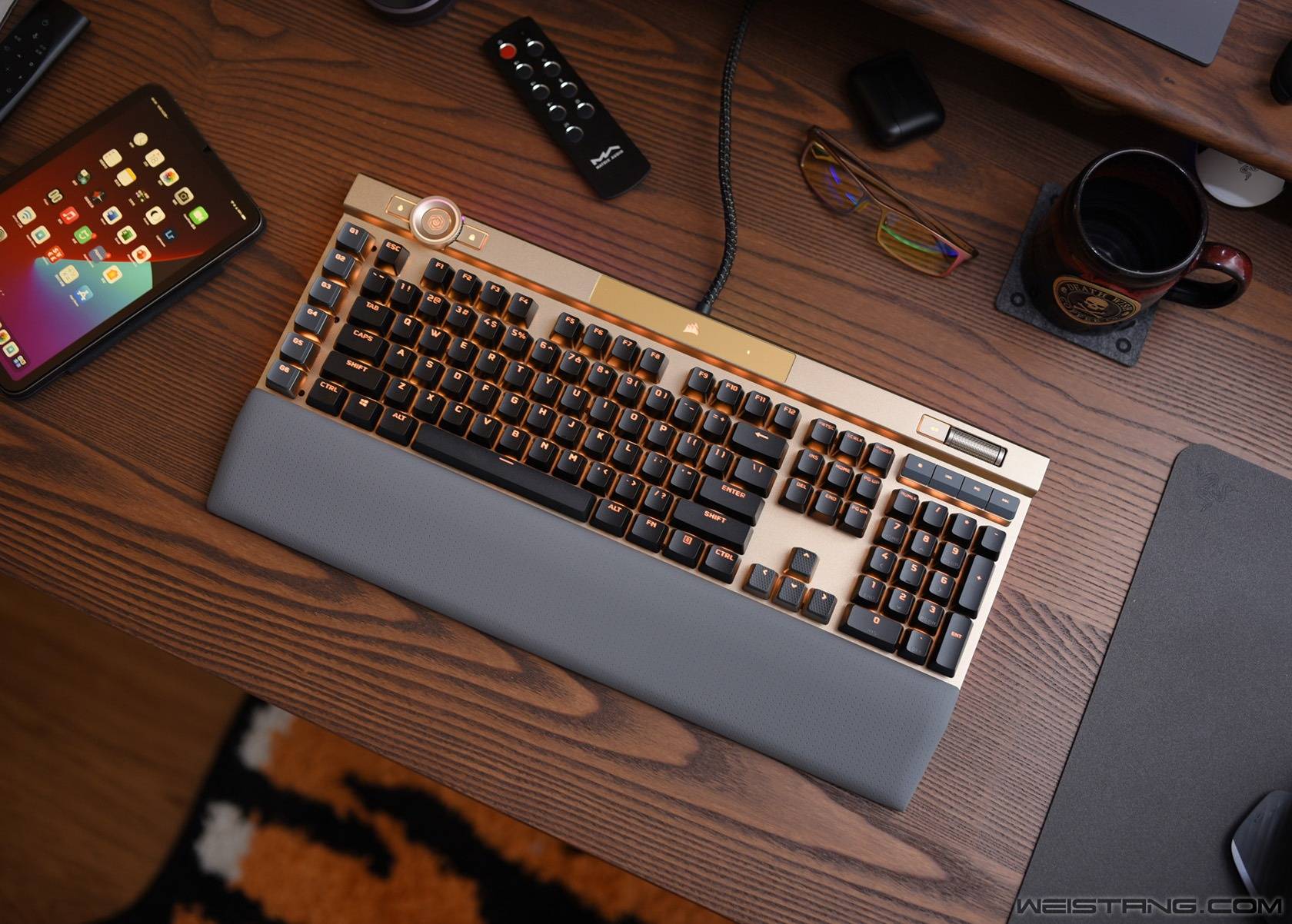 美商海盗船k100璀璨金机械键盘赏析