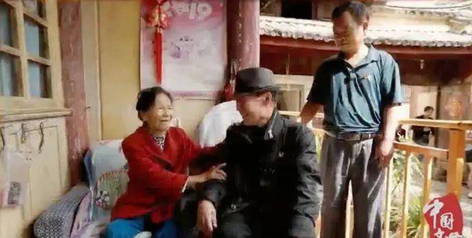 父亲|给这角色打“问号”李雪健脸红了