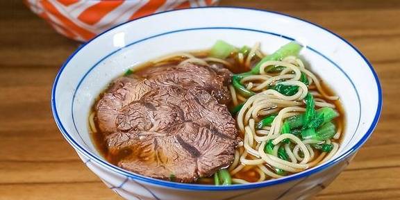 压力锅|别整天吃猪肉了，霜降过后吃这种肉最养人，贵是贵了点，值