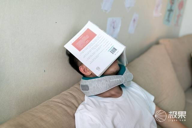 拯救手机党颈部的神器！3D仿人手媲美按摩技师，挂脖牢靠全方位缓压