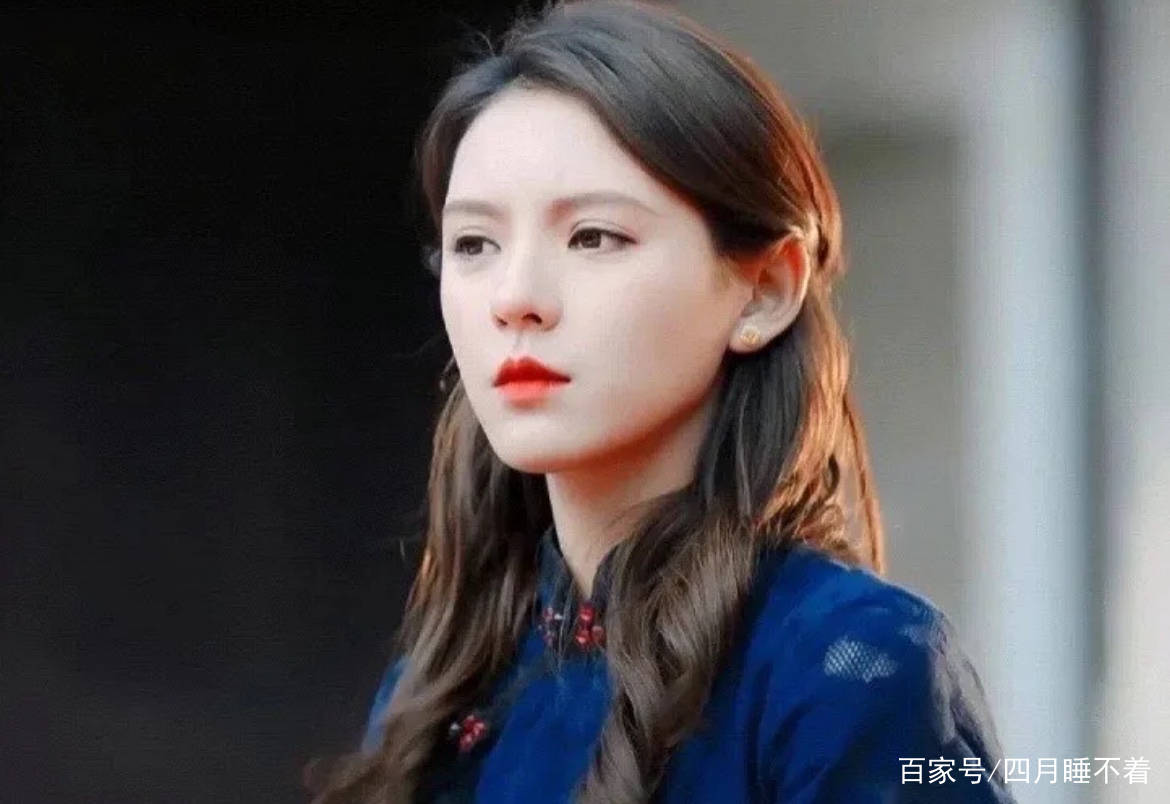 张予曦张予曦的猫系少女感从何而来？