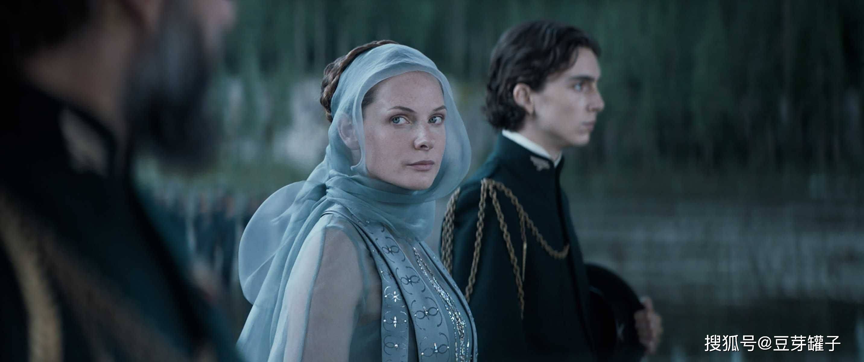 沙丘|《沙丘》：庞大的故事剧情，高质感的视听呈现，好看的科幻巨制？